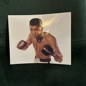 Muhammad Ali autographed photo​
